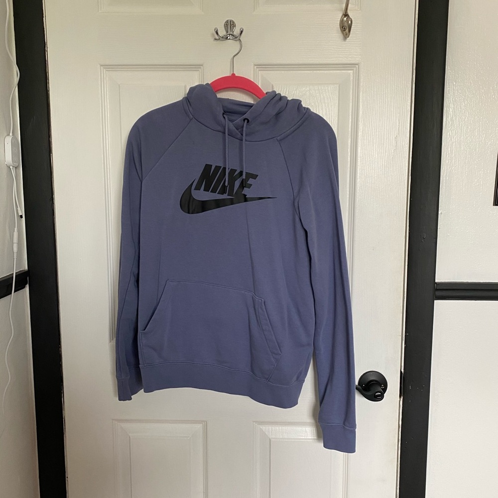 NWOT Purple NIKE Hoodie